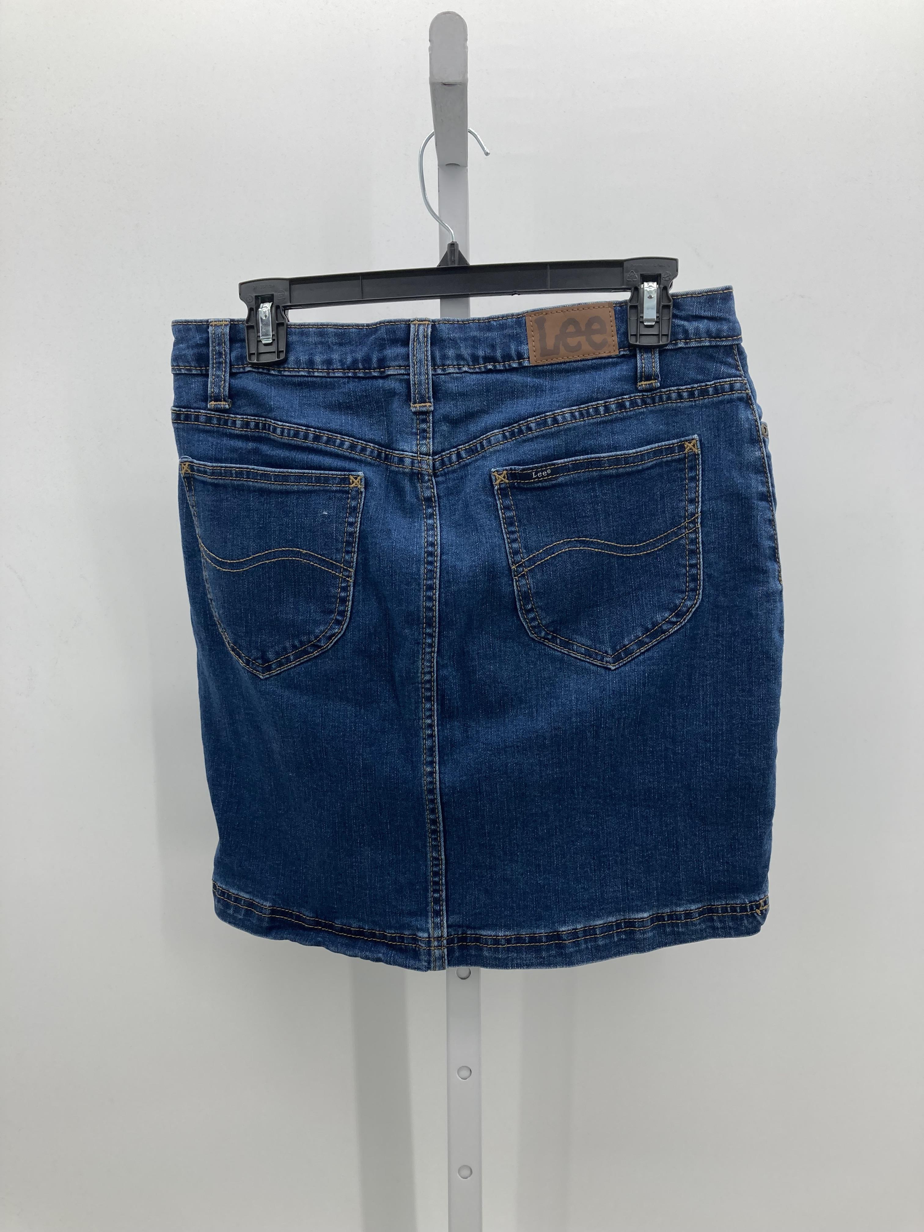 Lee Size 10 Misses Skirt