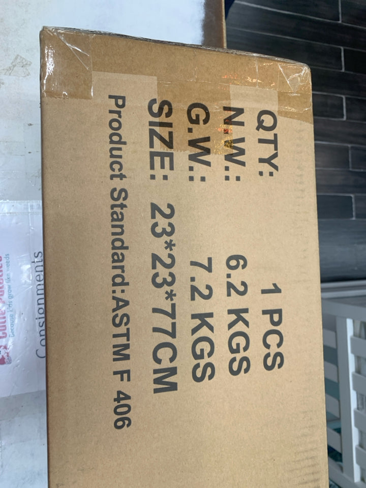 NIB BabySeater Portable Playpen - Pink