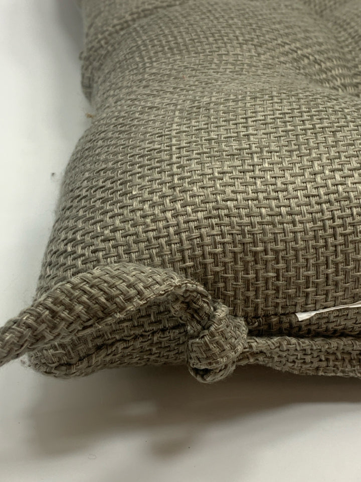 2 GREY TEXTURED CHAIR CUSHIONS.