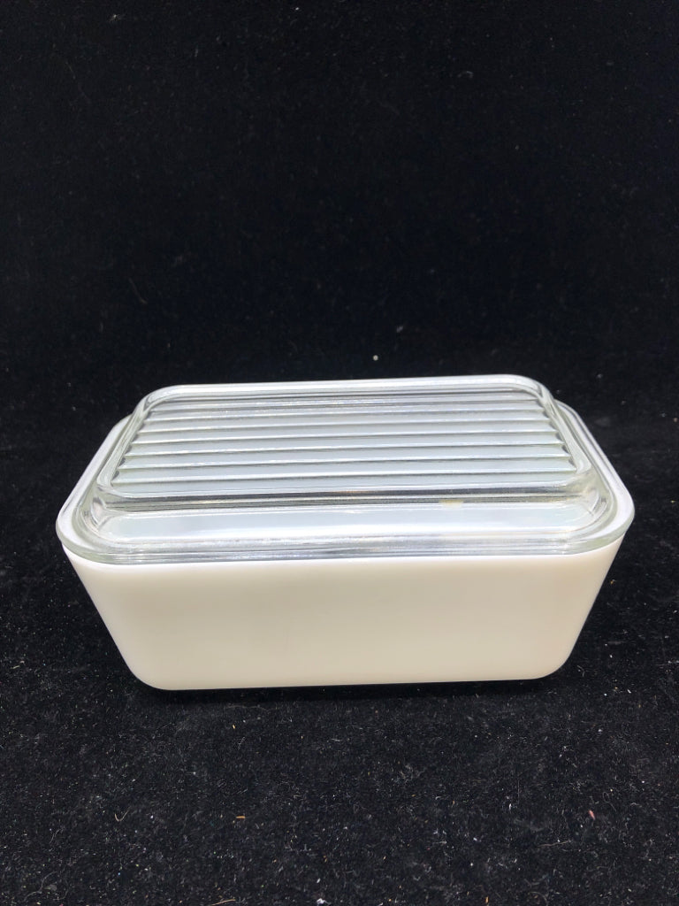 VTG PRYEX RECTANGLE AMISH BUTTERPRINT FRIDGE DISH W LID.