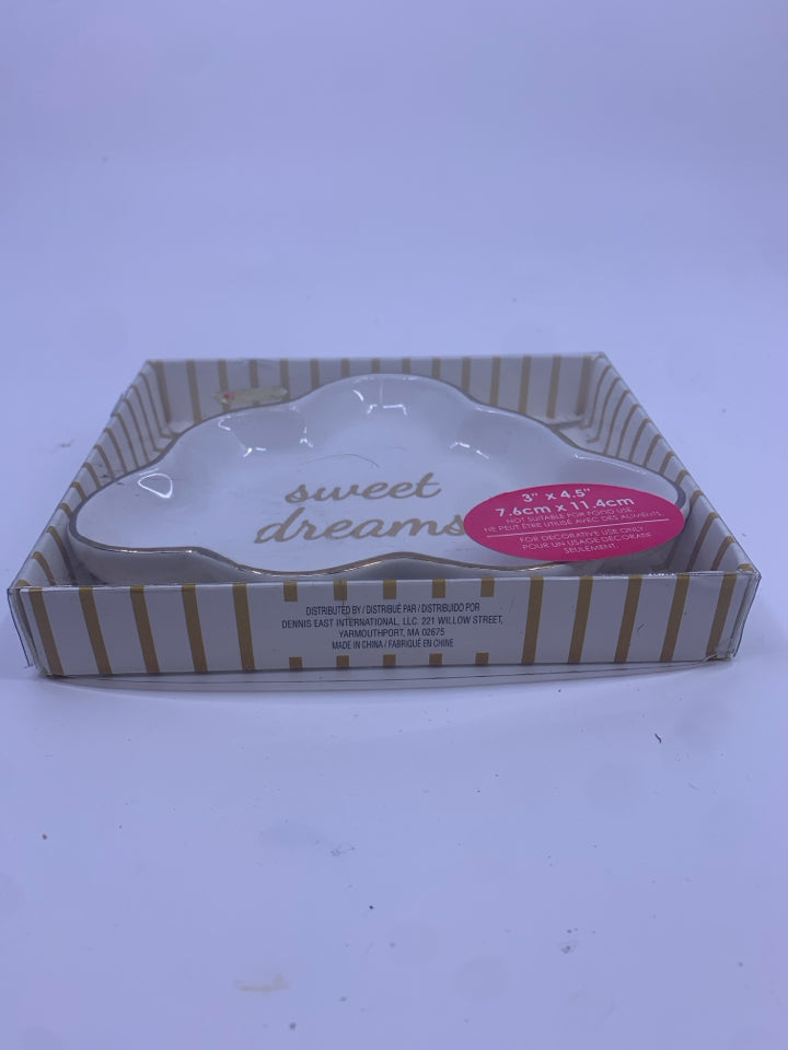 NIB SWEET DREAMS TRINKET DISH.