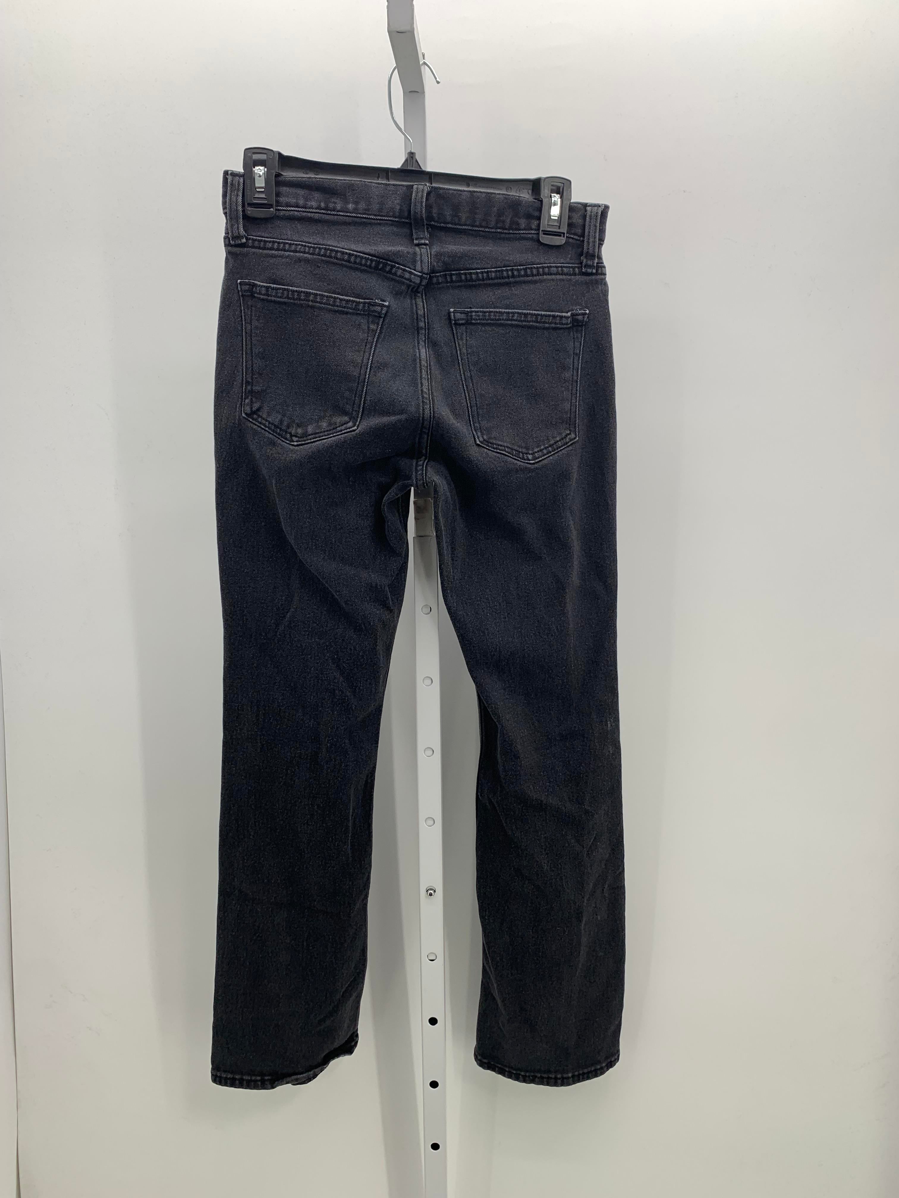 STRAIGHT LEG JEANS