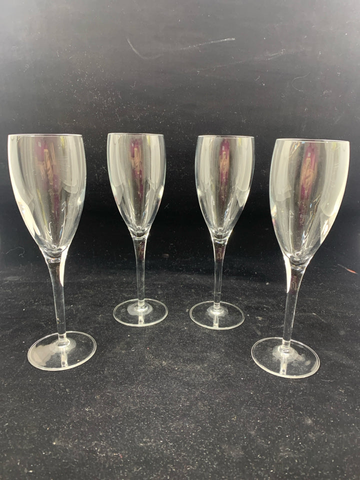 4 GLASS CHAMPAGNE GLASSES.