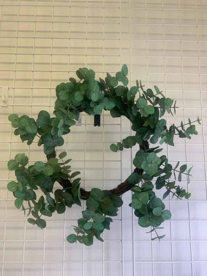 FAUX EUCALYPTUS GREENERY WREATH.