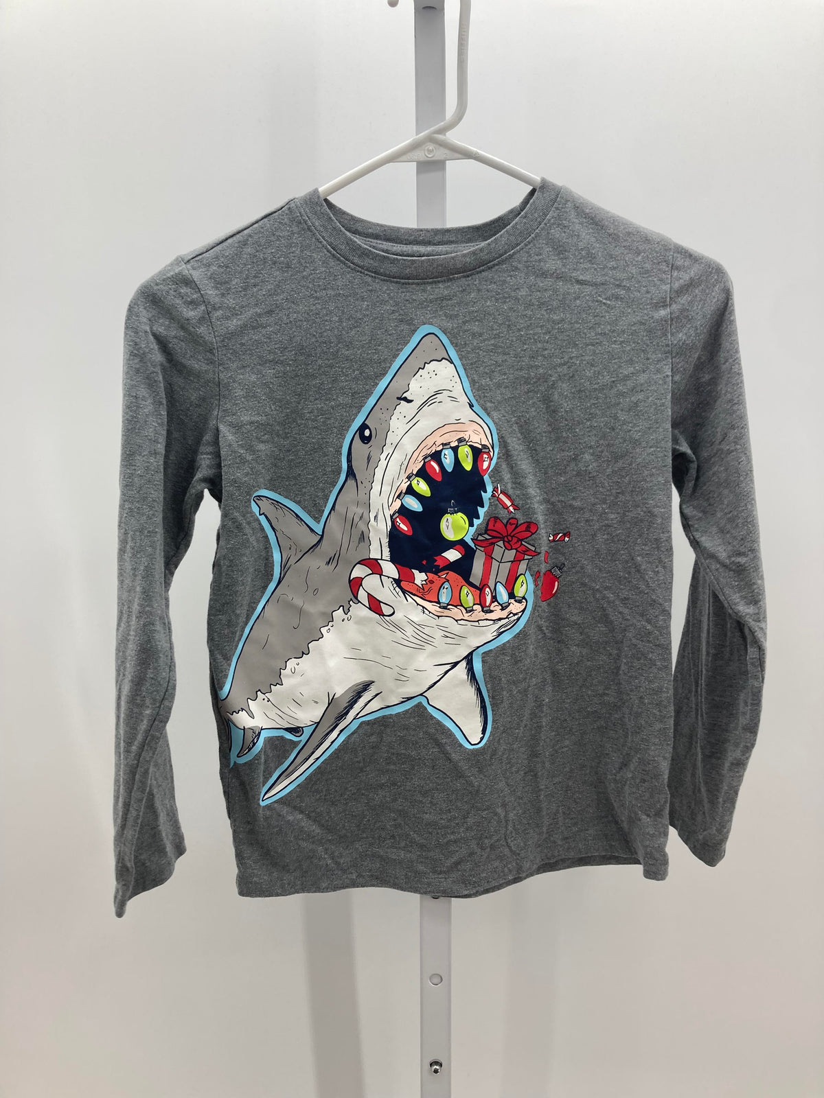 LONG SLV SHIRT SHARK XMAS LIGHTS