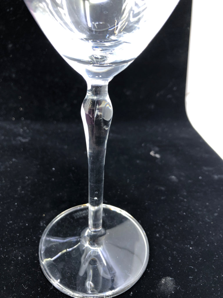 6 CLEAR  WINE GLASSES SCHOTT ZWIESEL.