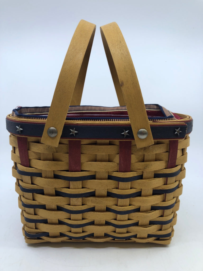 2003 BEE BASKET- FAMILY SIGNED ROUNDED RECTANGLE W/2 HANDLES, LINER, PROTECTOR-