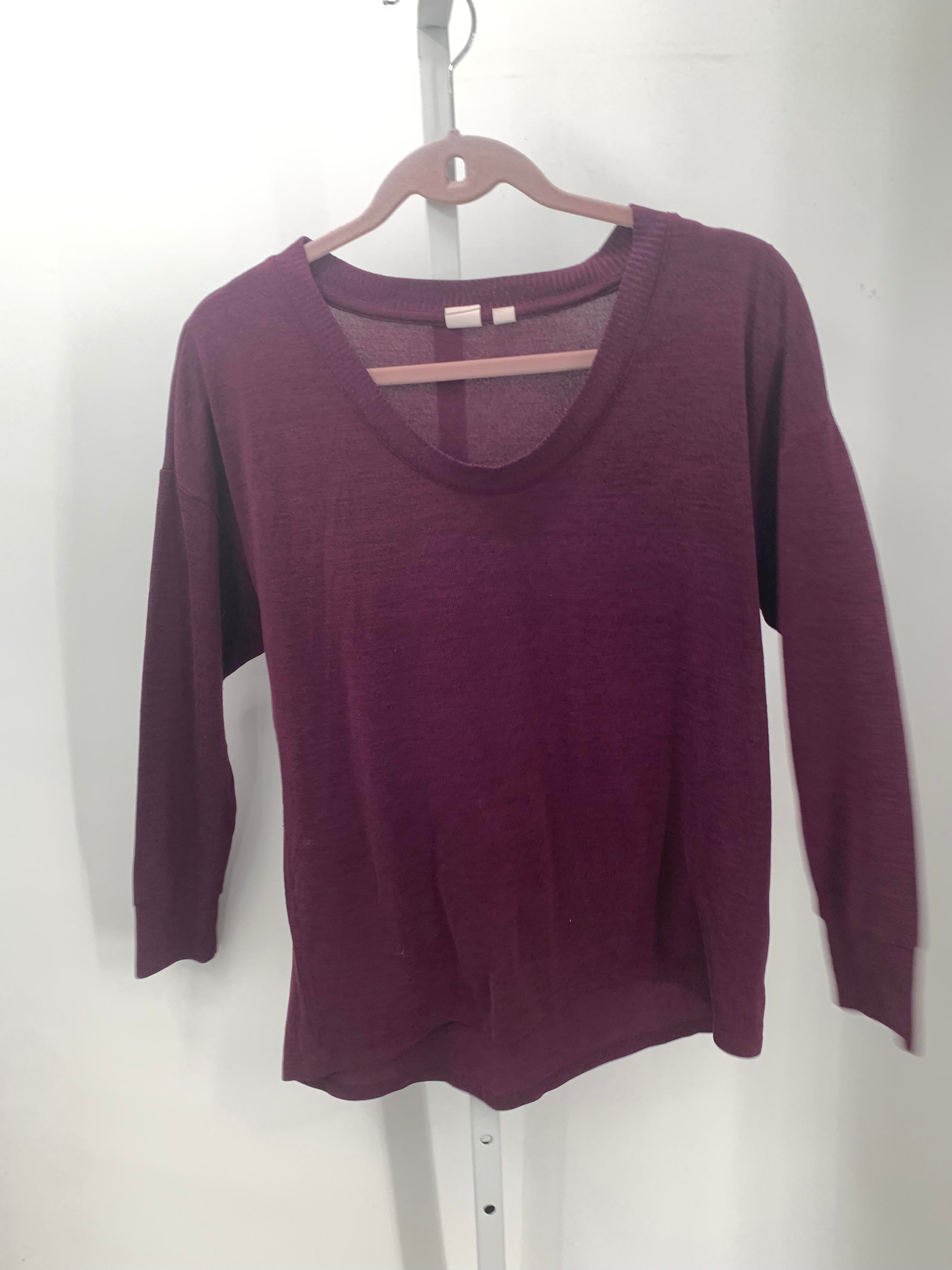 Gap Size Small Misses Long Slv Sweater