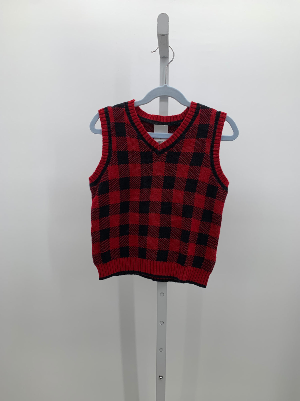 RED/BLACK PLAID SWEATER VEST