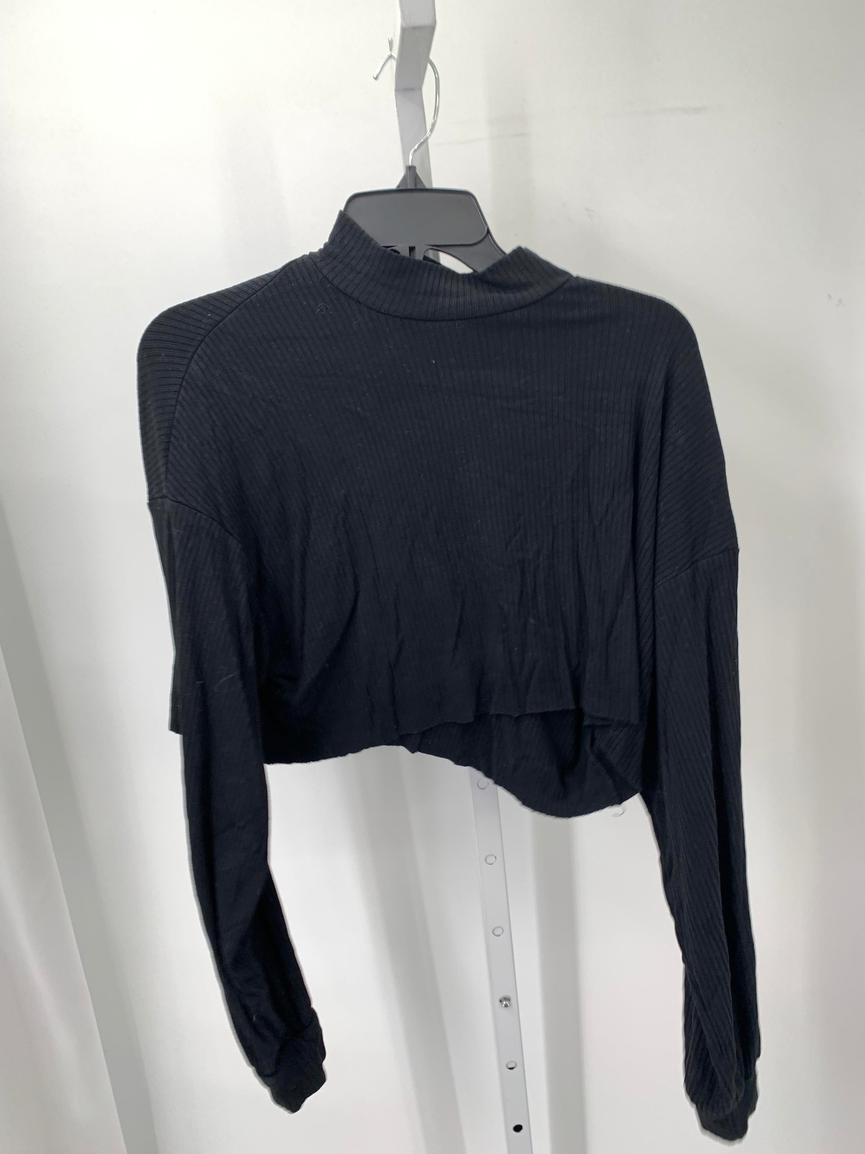 Size 2 Juniors Long Sleeve Shirt