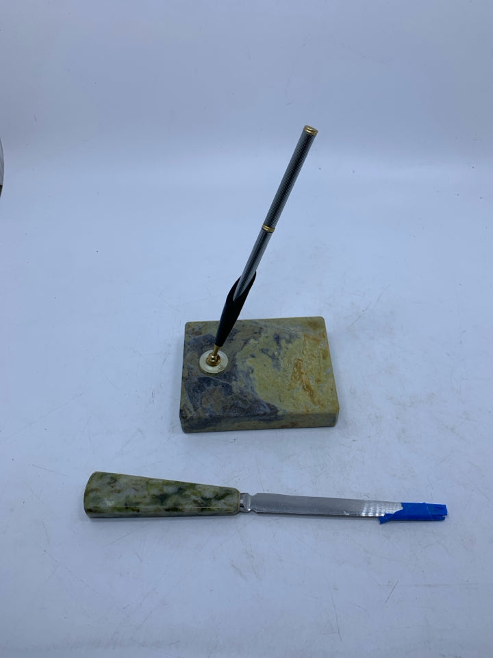 3 PC GREEN MARBLE PEN HOLDER PEN & LETTER OPENER IN BAG.