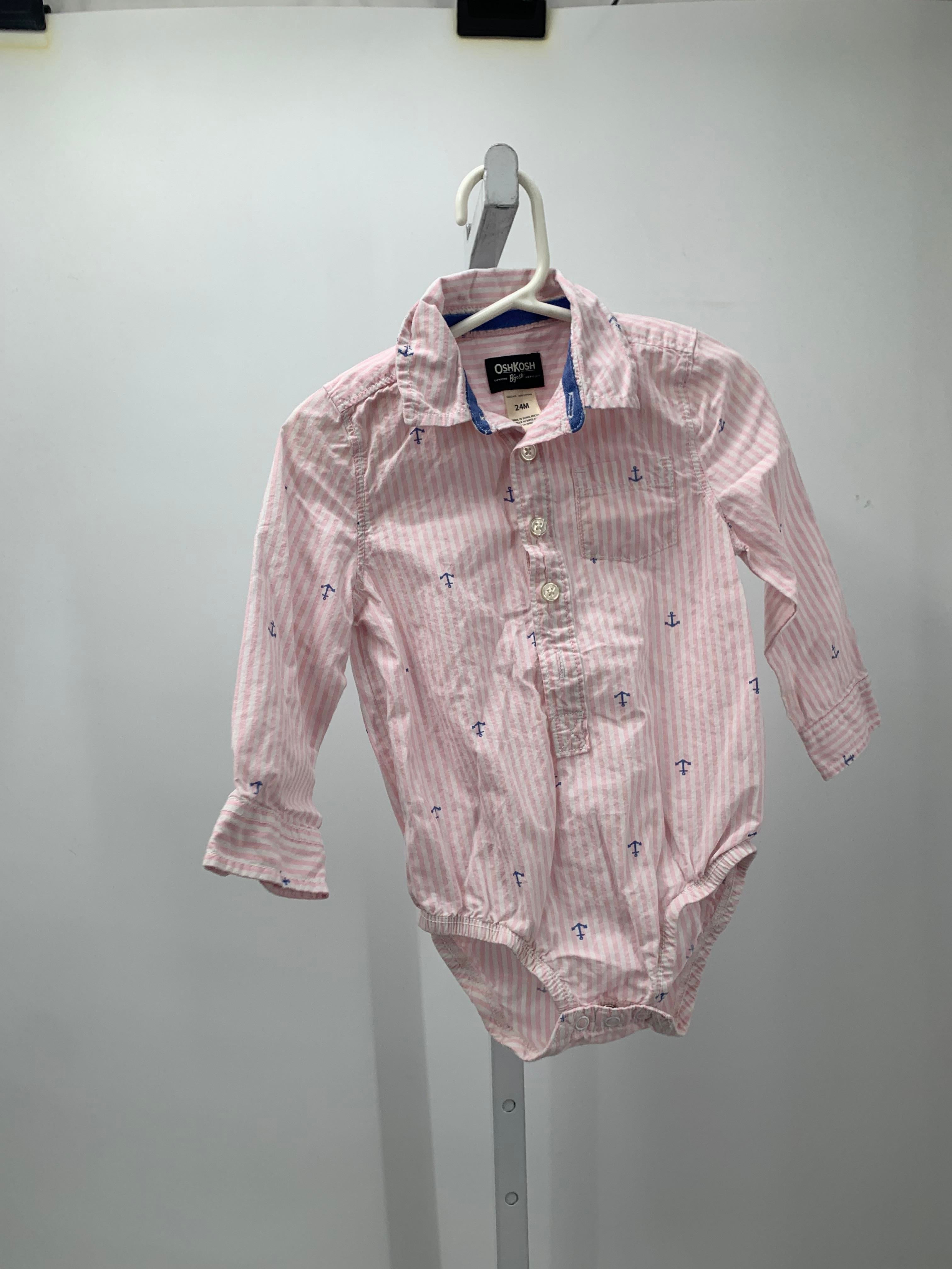 WHITE STRIPES BLUE ANCHORS