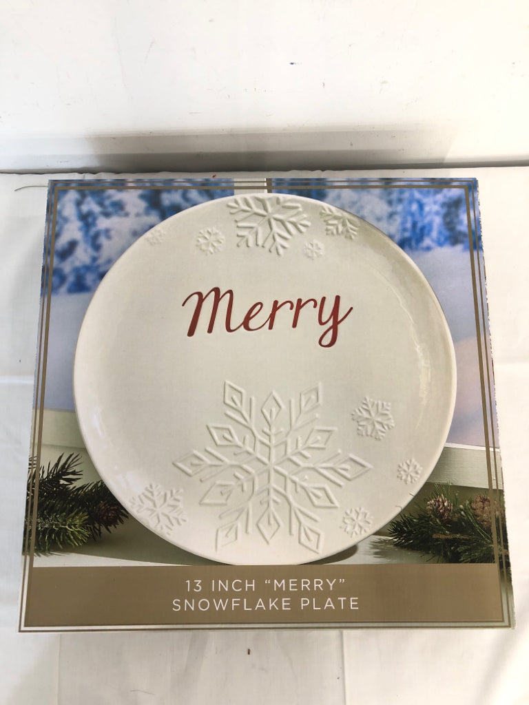 SNOWFLAKE MERRY PLATE.