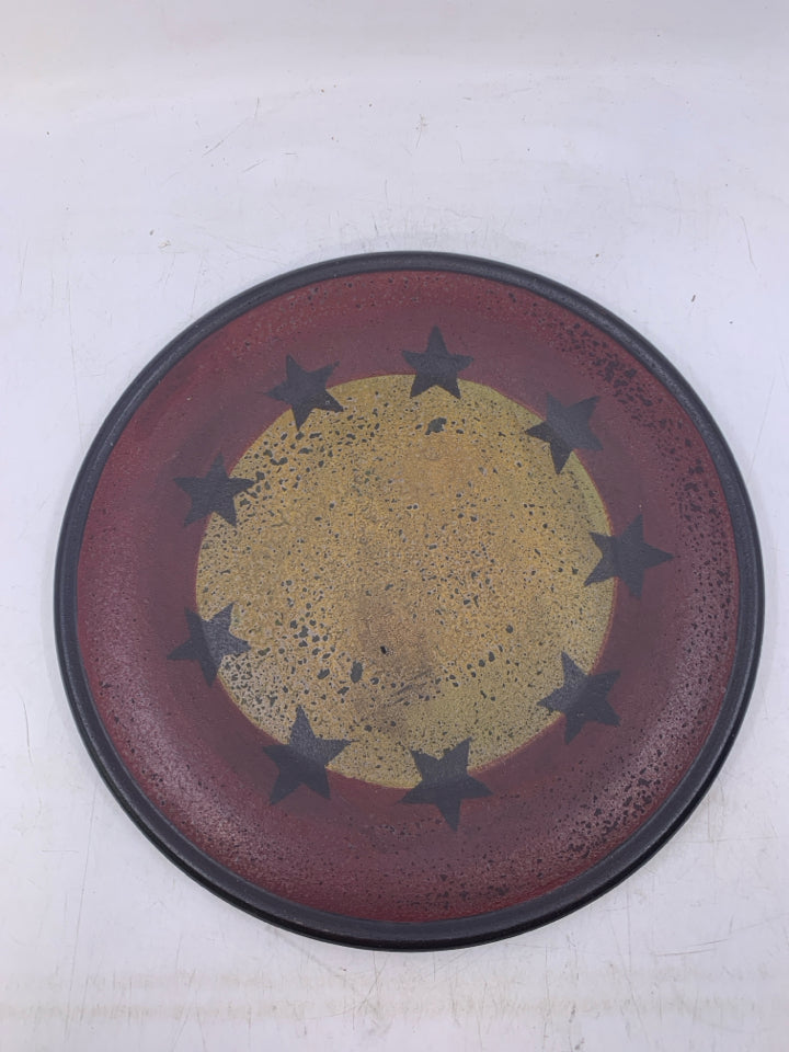 MAROON, YELLOW STARS ON RIM PLATE.