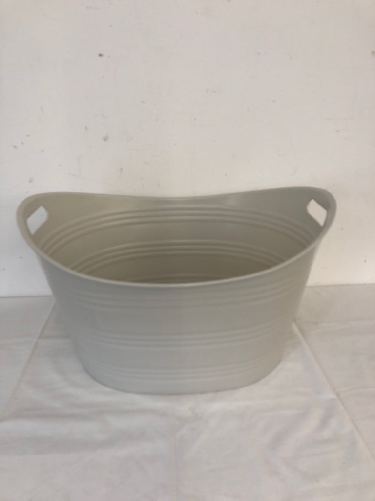 LARGE TAN TOTE/ PLASTIC BUCKET W HANDLES.