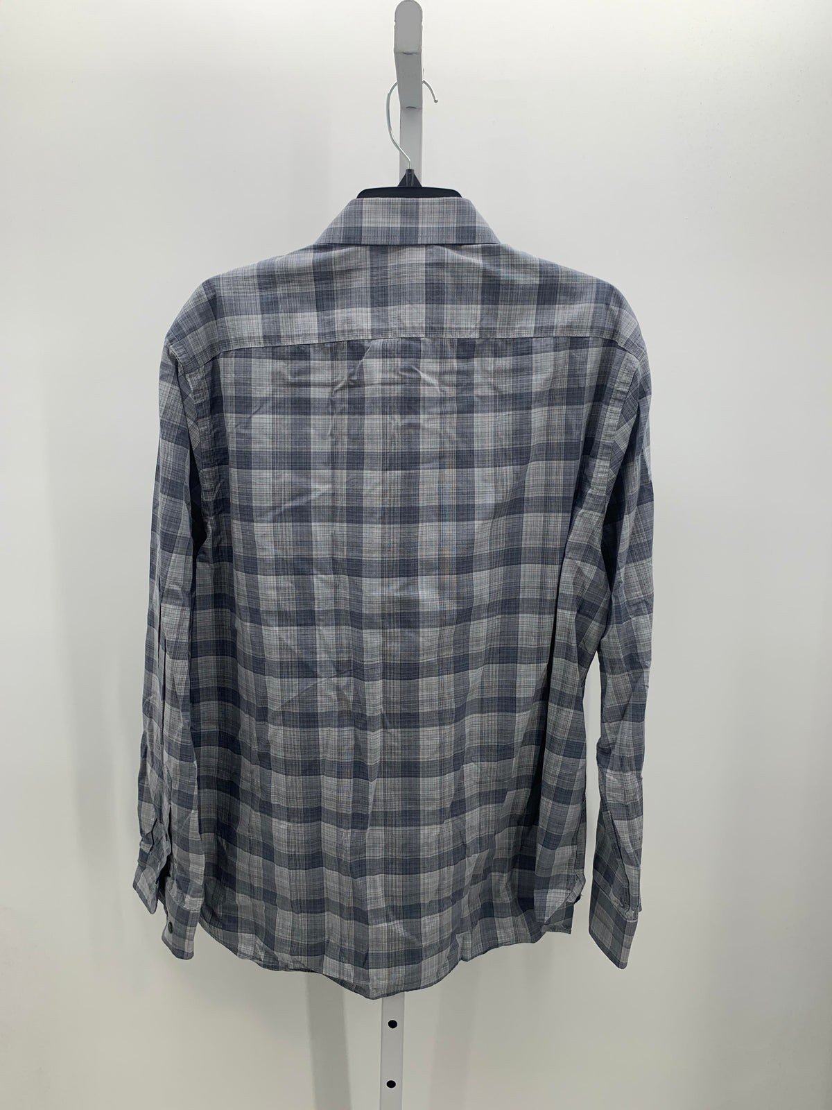 PLAID BTN DOWN