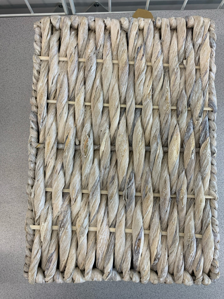 NWT WHITE WICKER STORAGE BIN.