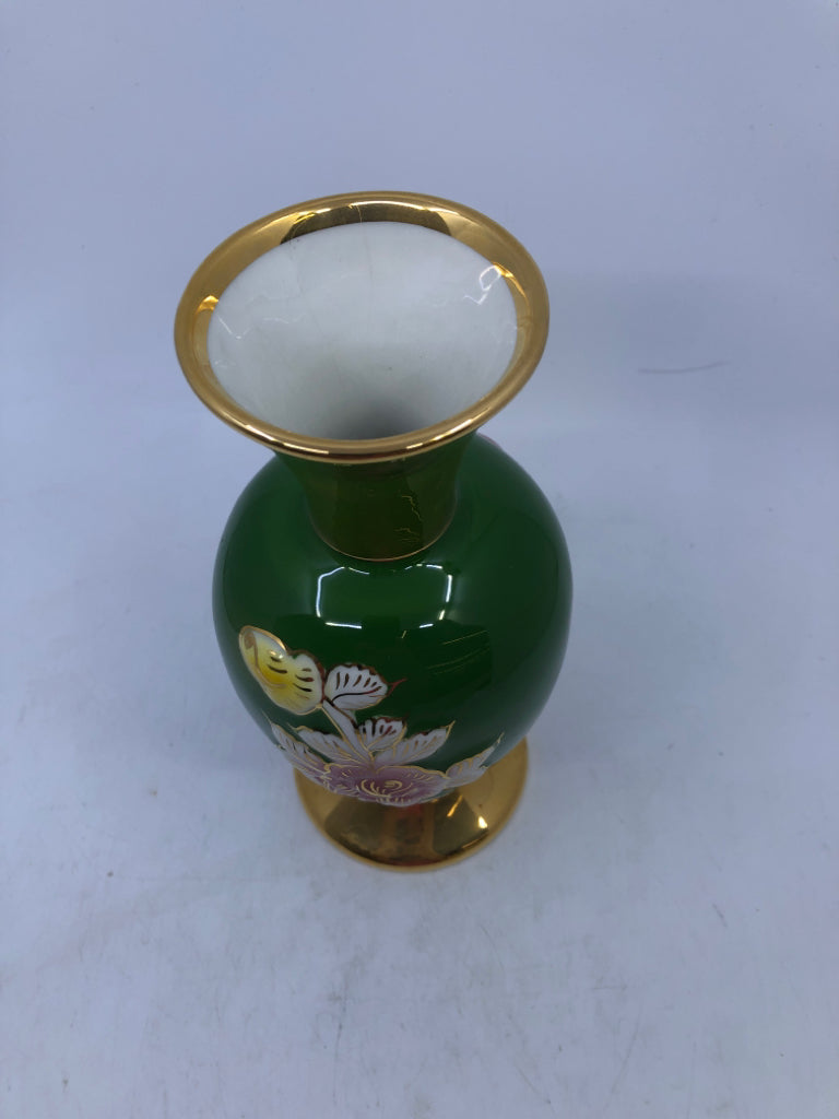 GREEN GOLD VASE W/ YELLOW PINK FLOWERS.