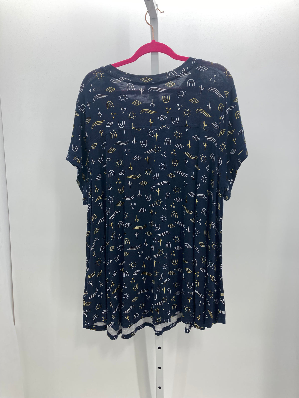 Lularoe Size 2X Womens Short Sleeve Shirt