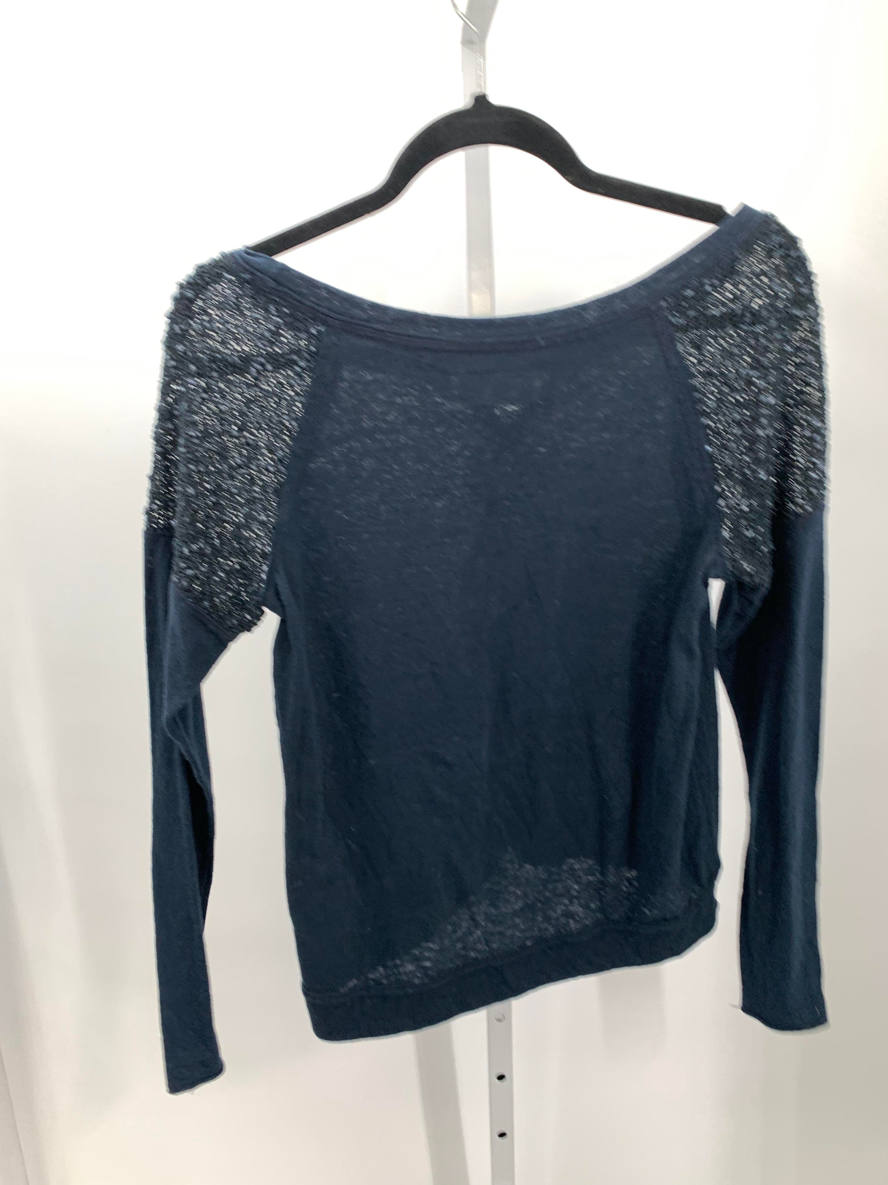 Abercrombie Size Medium Juniors Long Sleeve Shirt