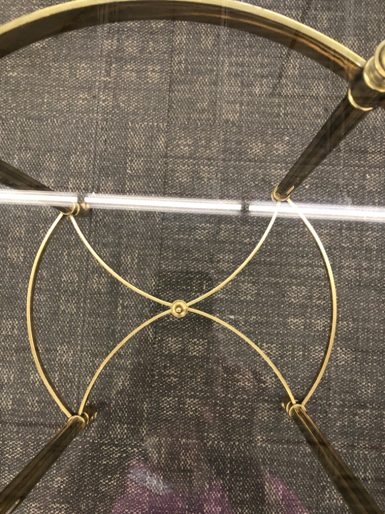 ROUND GLASS SIDE TABLE W/GOLD BASE.