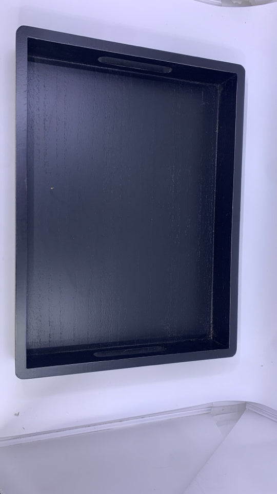 BLACK WOOD SERVING TRAY W/HANDLES.