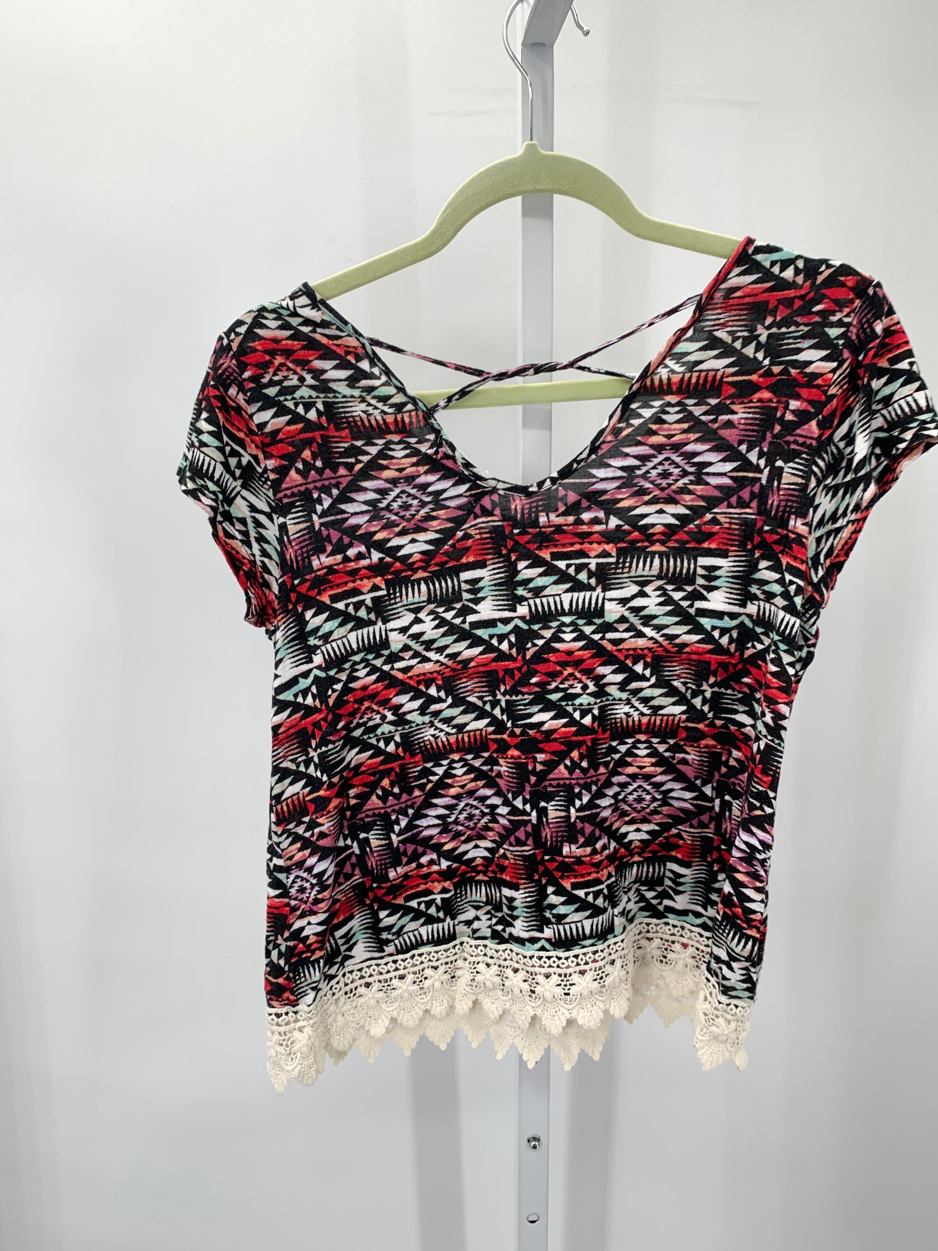 Hippie Rose Size Small Juniors Short Sleeve Shirt