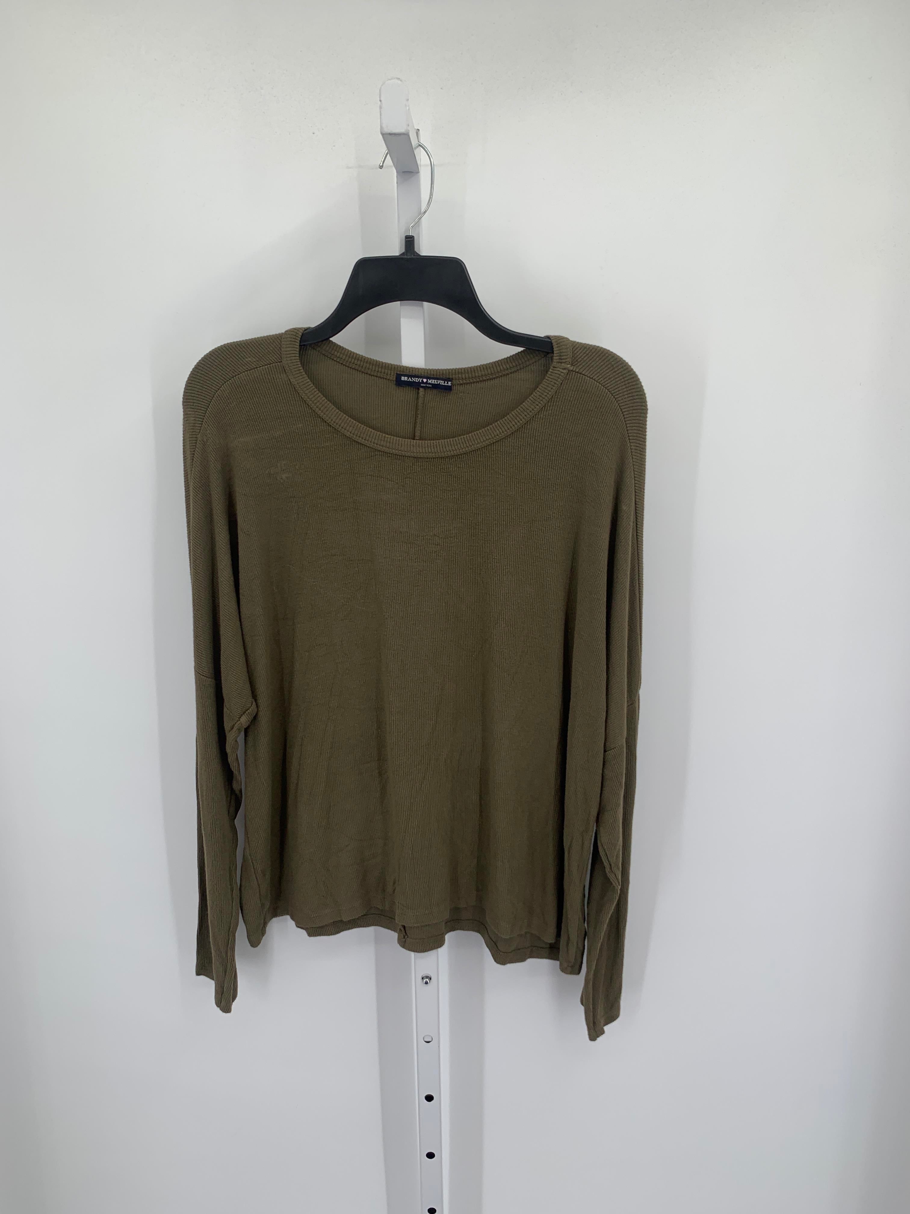 Brandy Melville Size Medium Juniors Long Sleeve Shirt