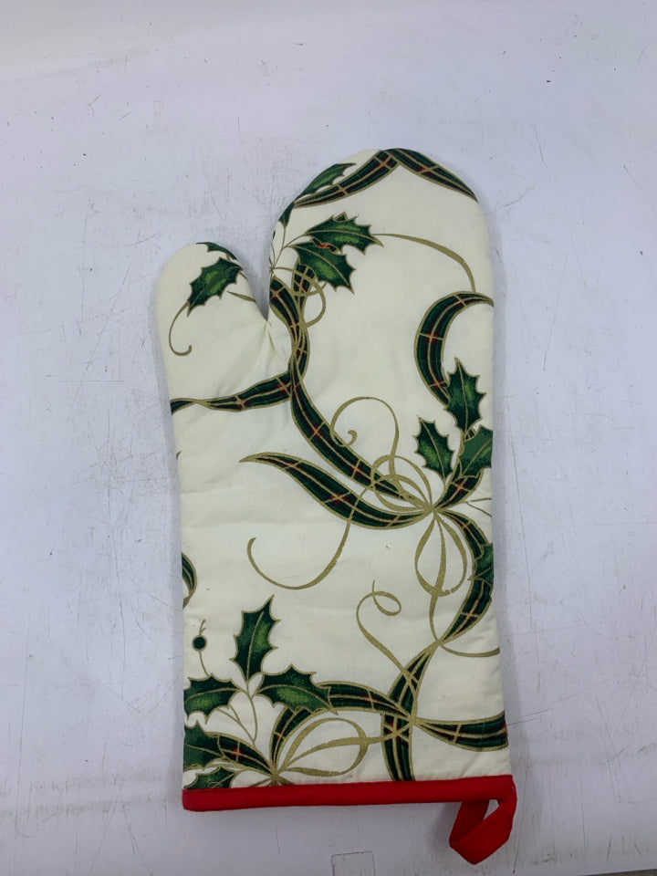 OVEN MIT W/ LEAVES/RIBBON.