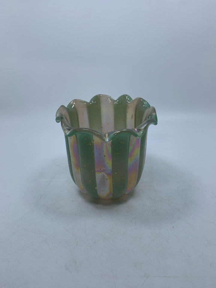 GLASS RIBBED IRIDESCENT PLANTER W/ UNEVEN EDGE.