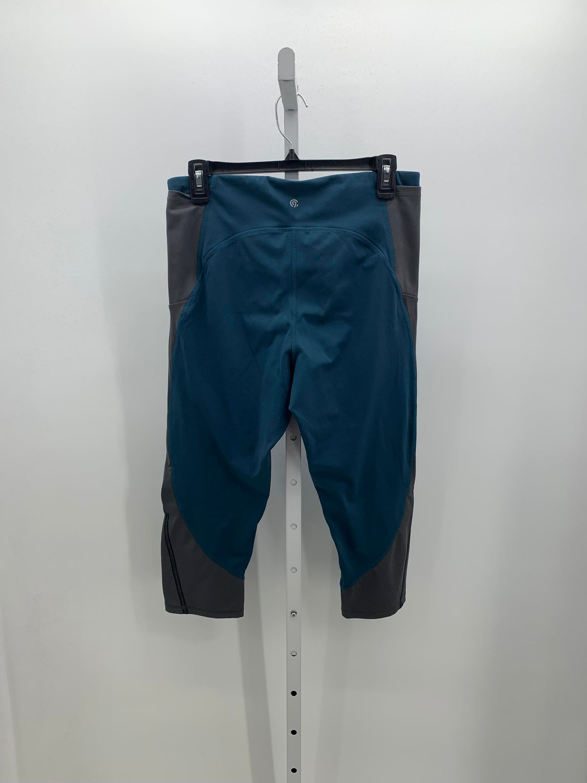 C9 Size Extra Large Misses Capri Pants