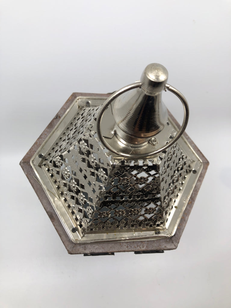 RUSTIC LANTERN W/HEXGON SHAPE.