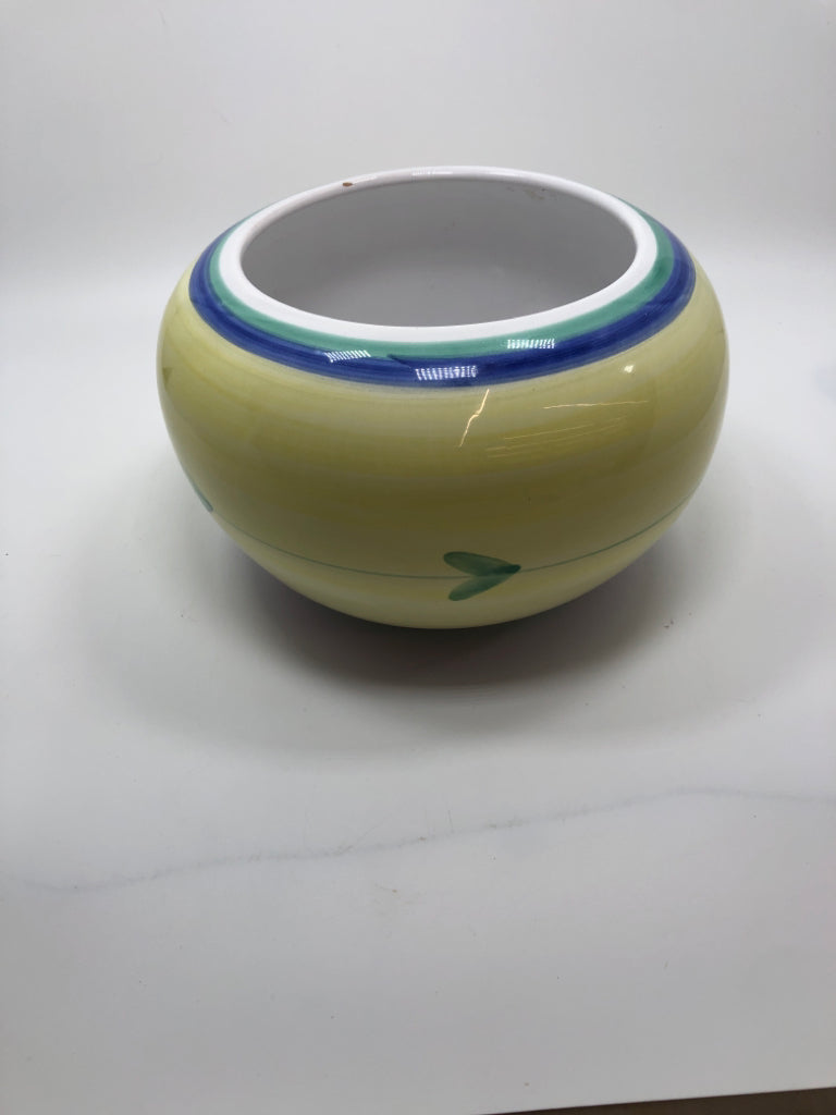 CALECA YELLOW CAROUSEL POTTERY BOWL.