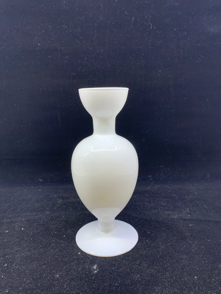 WHITE ABSTRACT VASE.