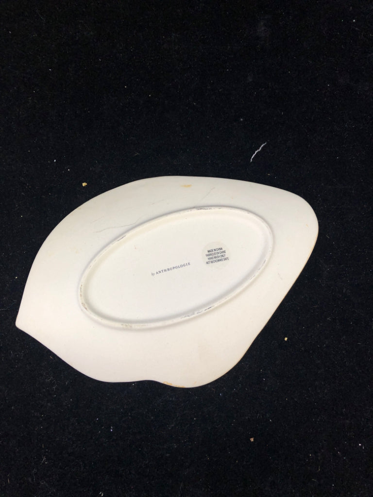 POTTERY LEAF CATCH ALL.