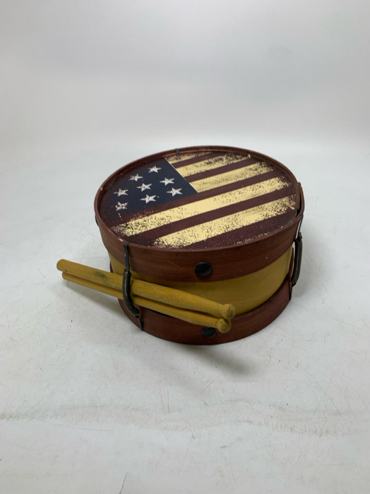 FAUX PATRIOTIC DRUM W/ STICKS DECOR.