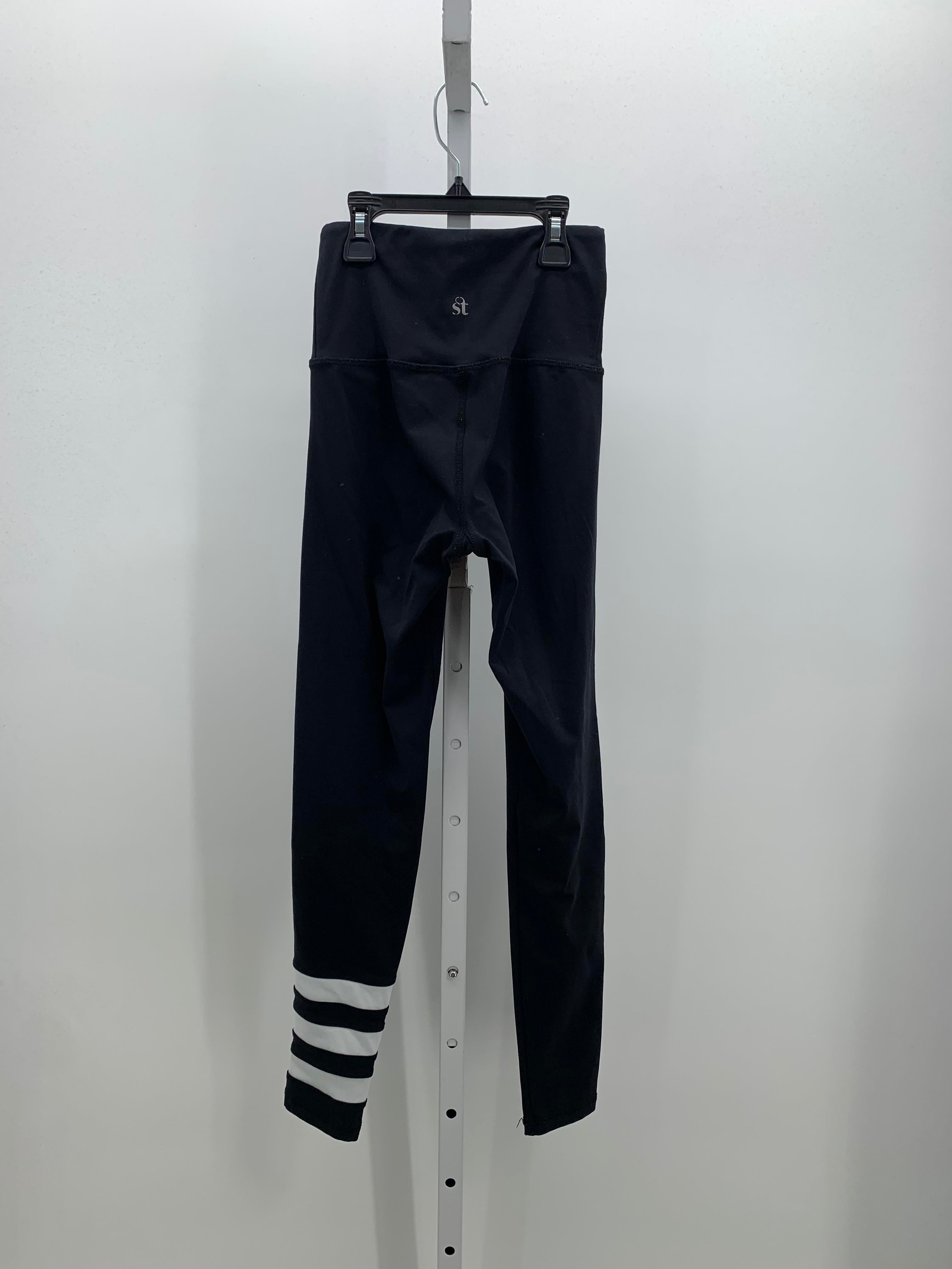 Size Medium Juniors Leggings