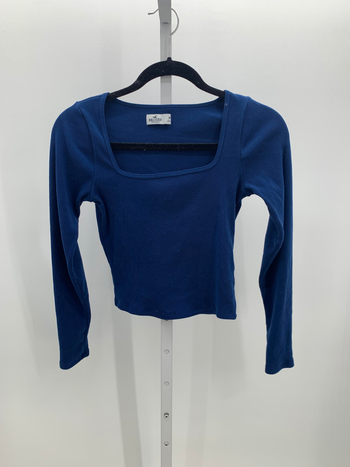 Hollister Size Medium Juniors Long Sleeve Shirt