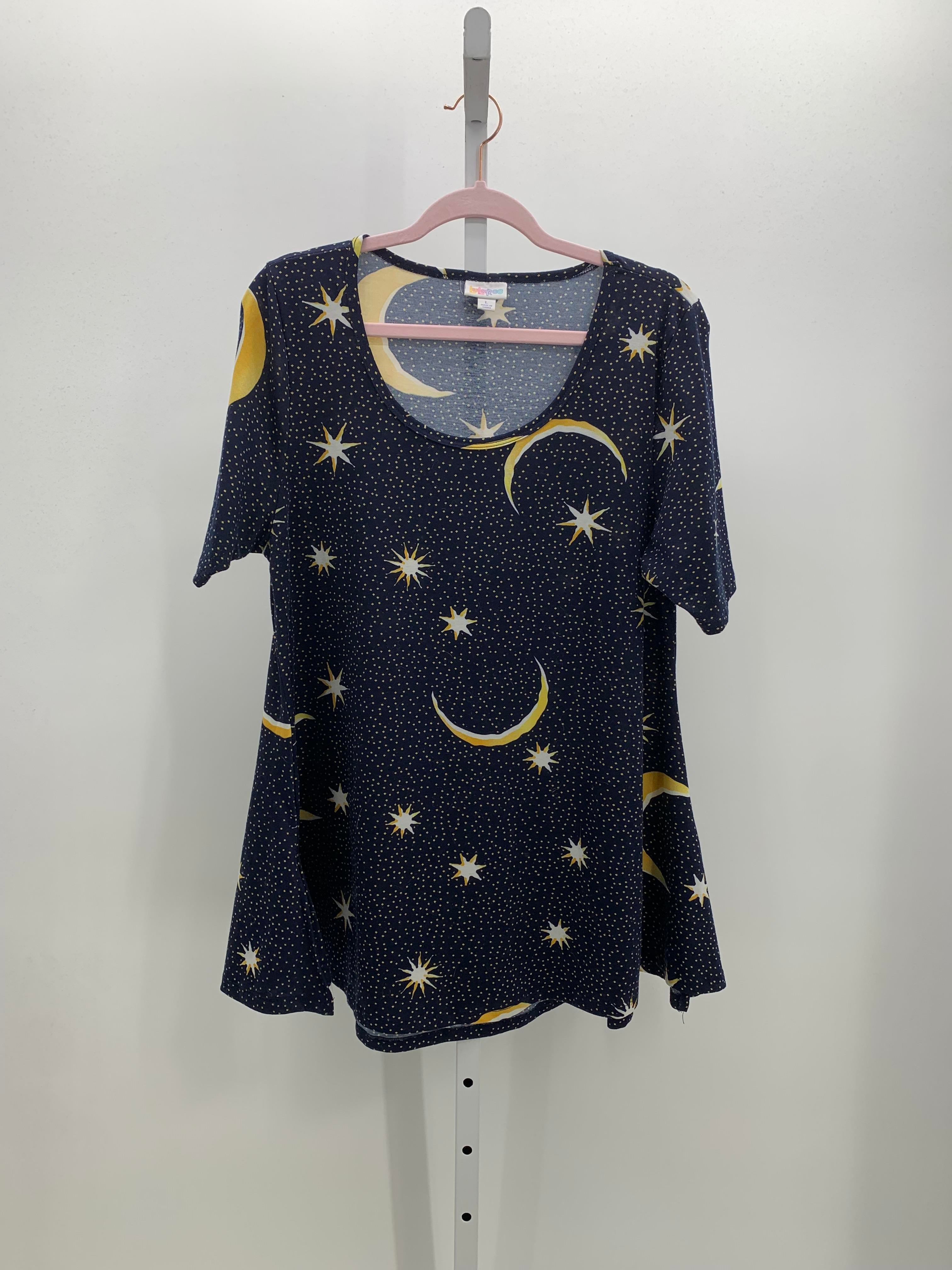 Lularoe Size Large Misses Short Sleeve Shirt