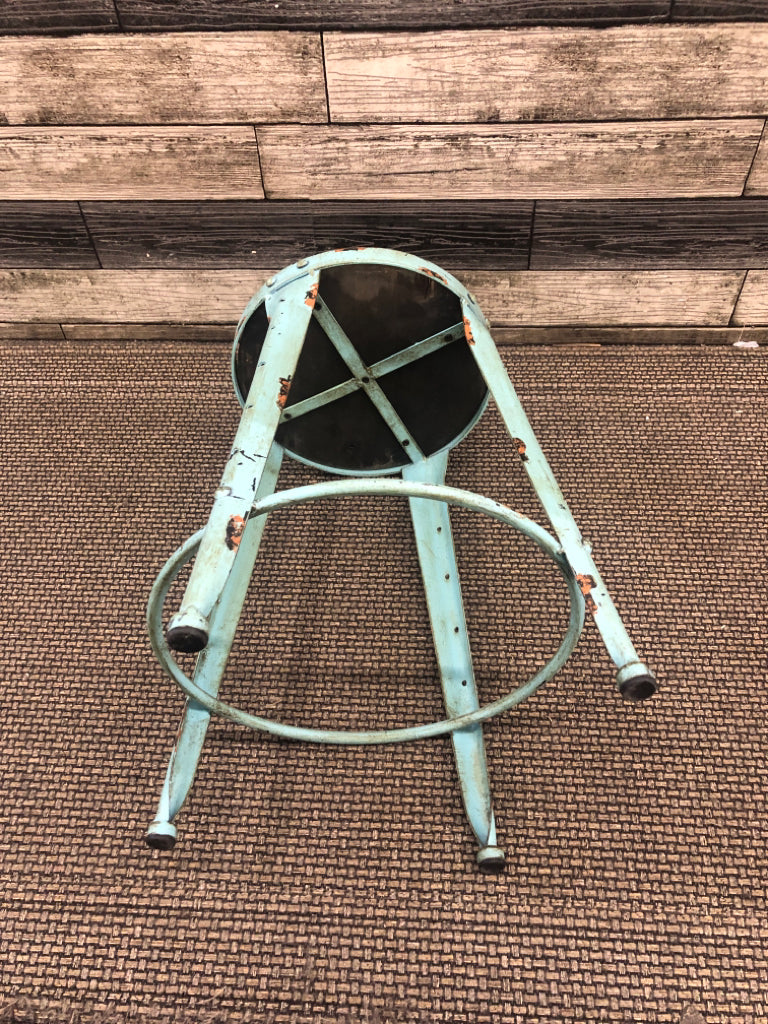 TEAL DISTRESSED STOOL.