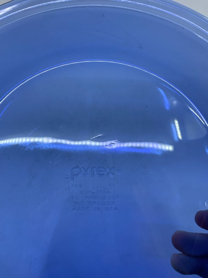 BLUE PYREX PIE PAN.