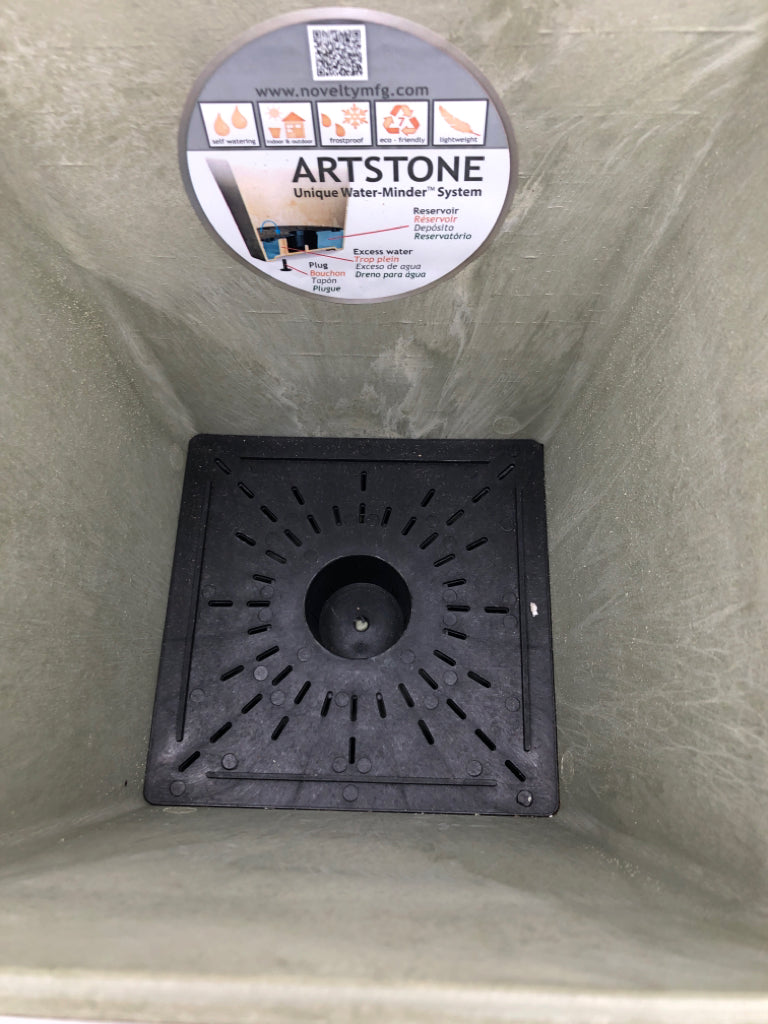 NWT ARTSTONE WATER-MINDER PLANTER.