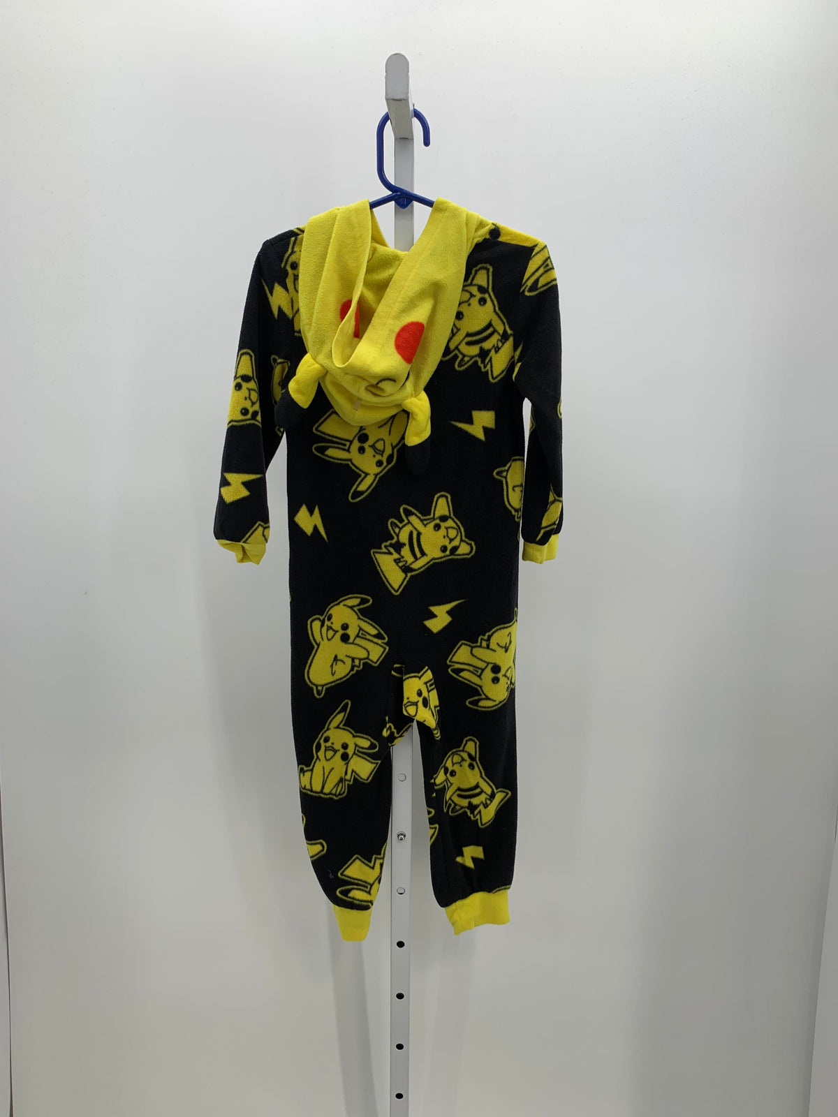 FLEECE PIKACHU