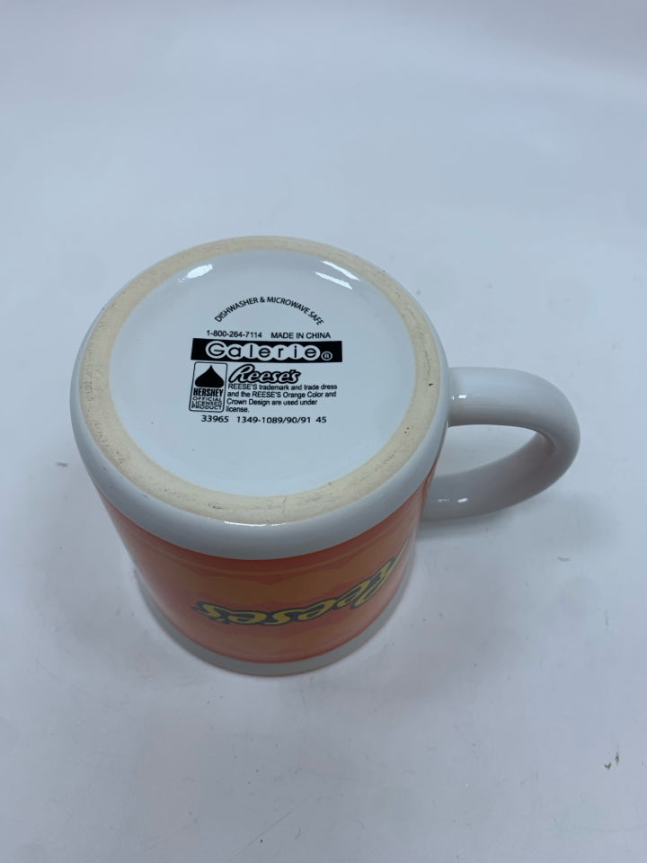 REESE'S MUG.