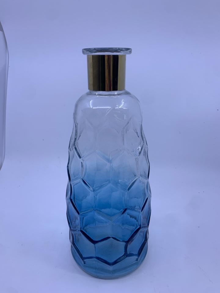 TALL BLUE OMBRE VASE.