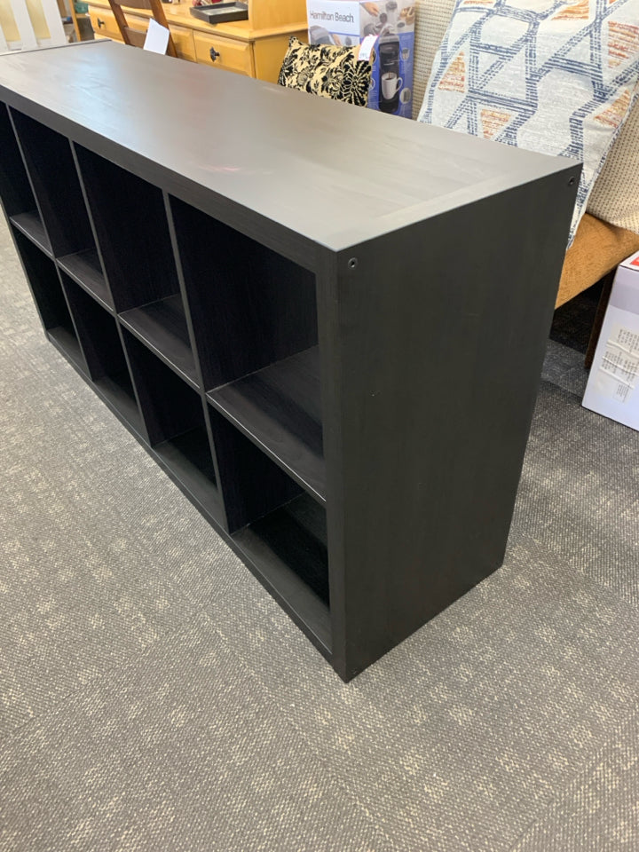 BLACK RECTANGLE 8 CUBE CUBBIE SHELF.