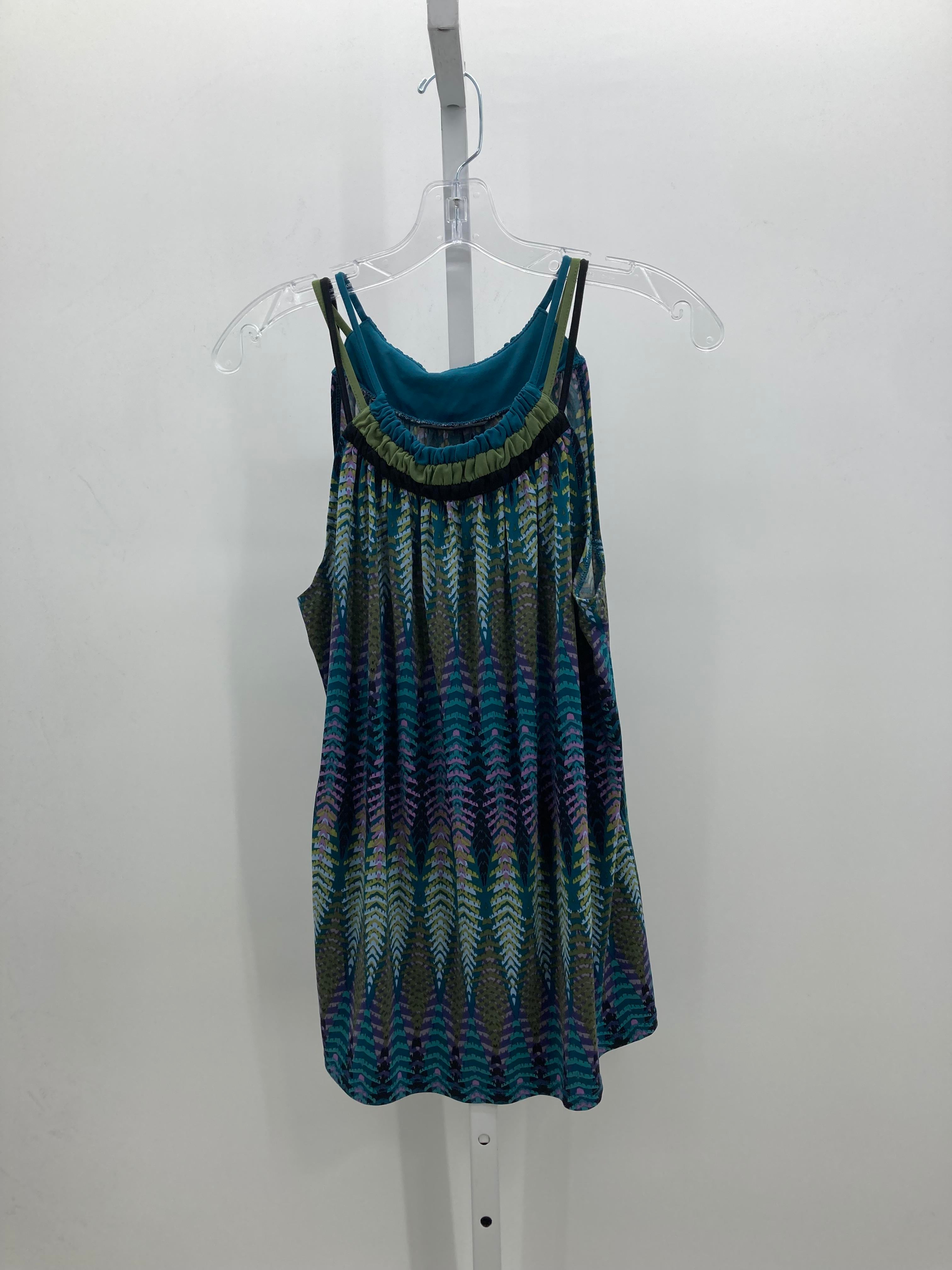 Axcess Size Medium Misses Sleeveless Shirt