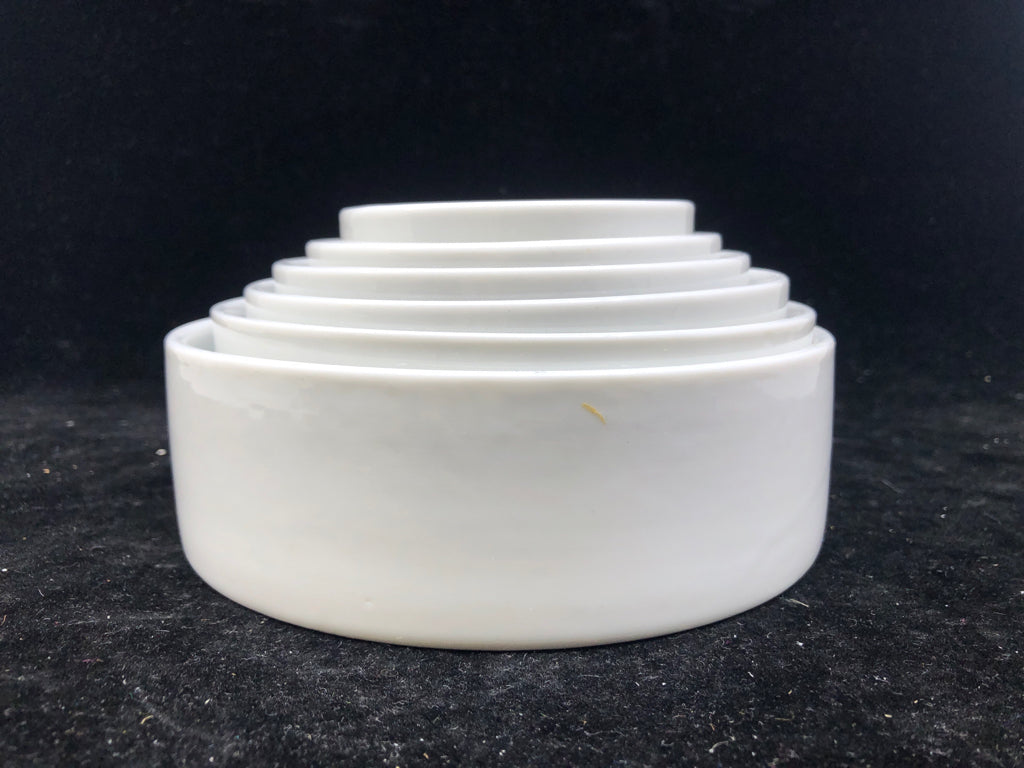 6PC MESU MEASURING CUP SET.