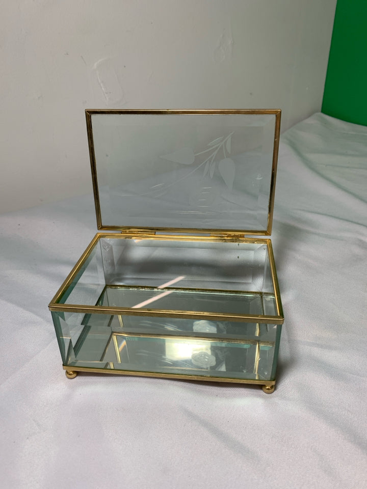 JEWELRY BOX GLASS GOLD TRIM WITH MIRROR BOTTOM.