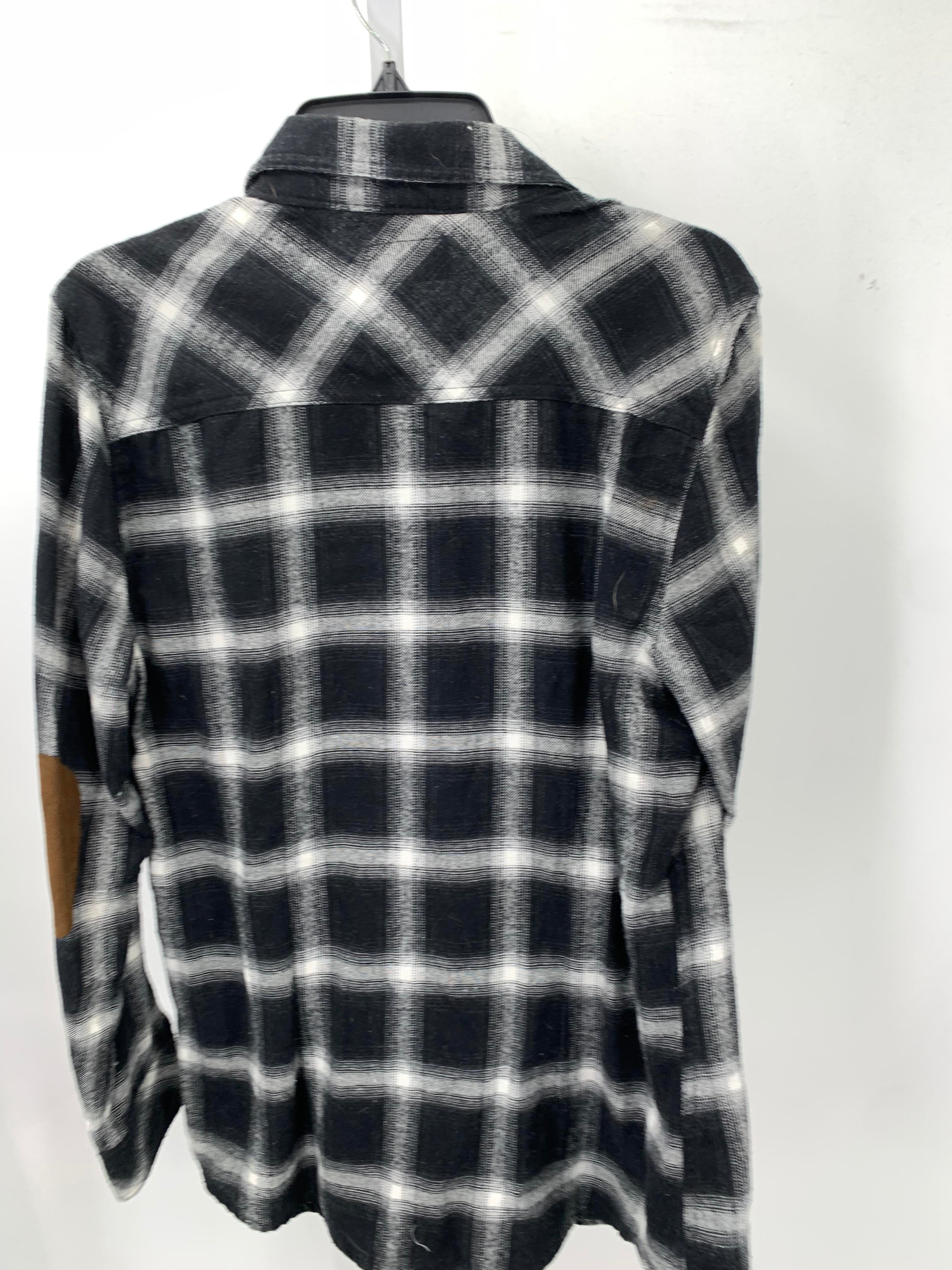 PLAID BTN DOWN